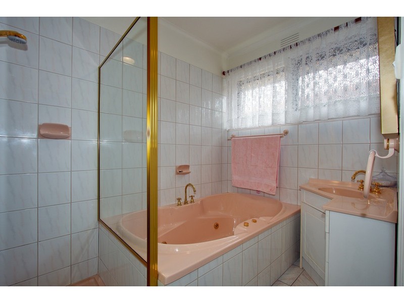 7 Edgevale Road, Bulleen VIC 3105