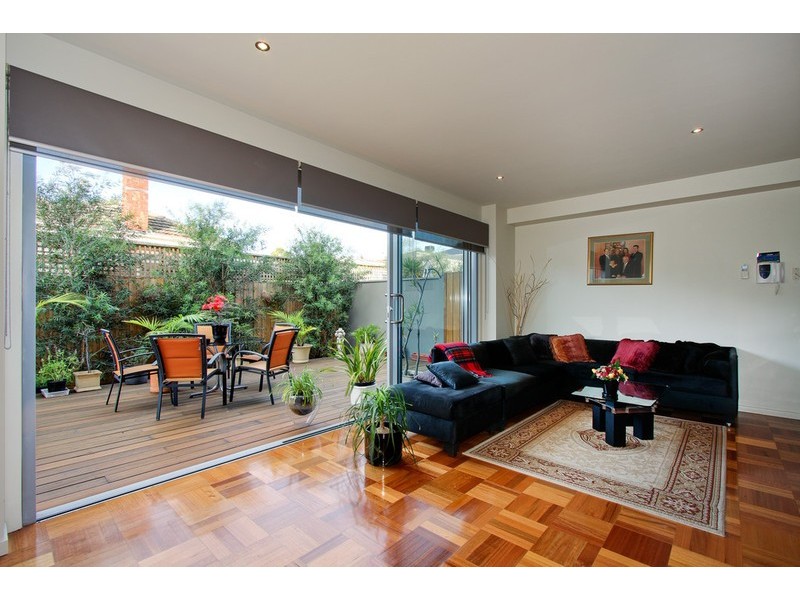 20A Churchill Street, Doncaster East VIC 3109