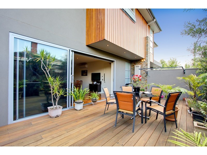 20A Churchill Street, Doncaster East VIC 3109