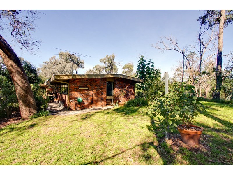 32 Weerona Way, North Warrandyte VIC 3113
