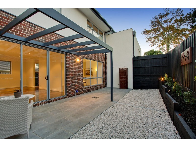 1-3/7 Dianne Street, Doncaster East VIC 3109