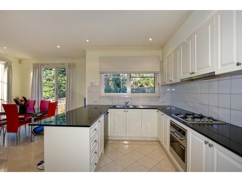 8/228 Foote Street, Templestowe VIC 3106