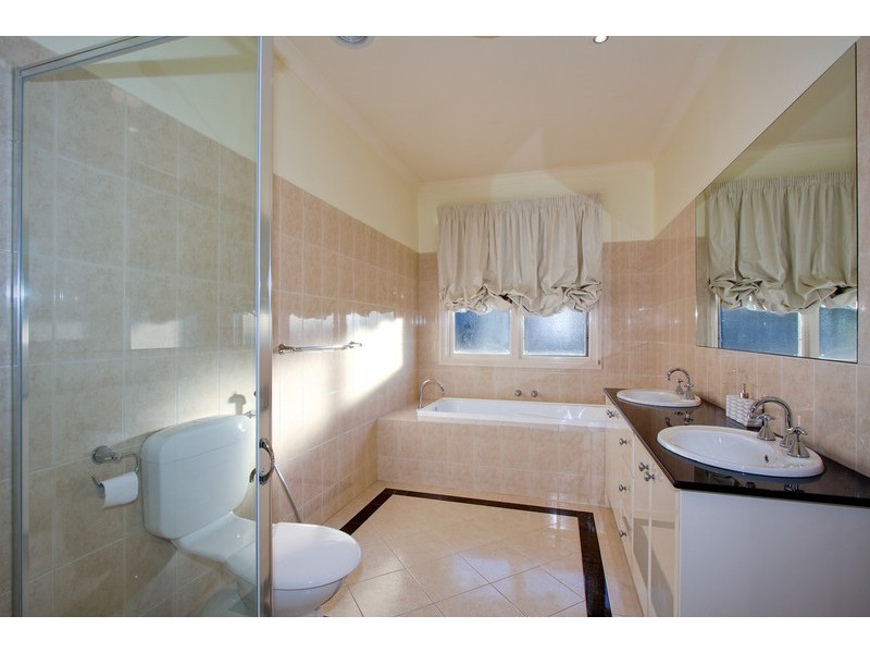 8/228 Foote Street, Templestowe VIC 3106