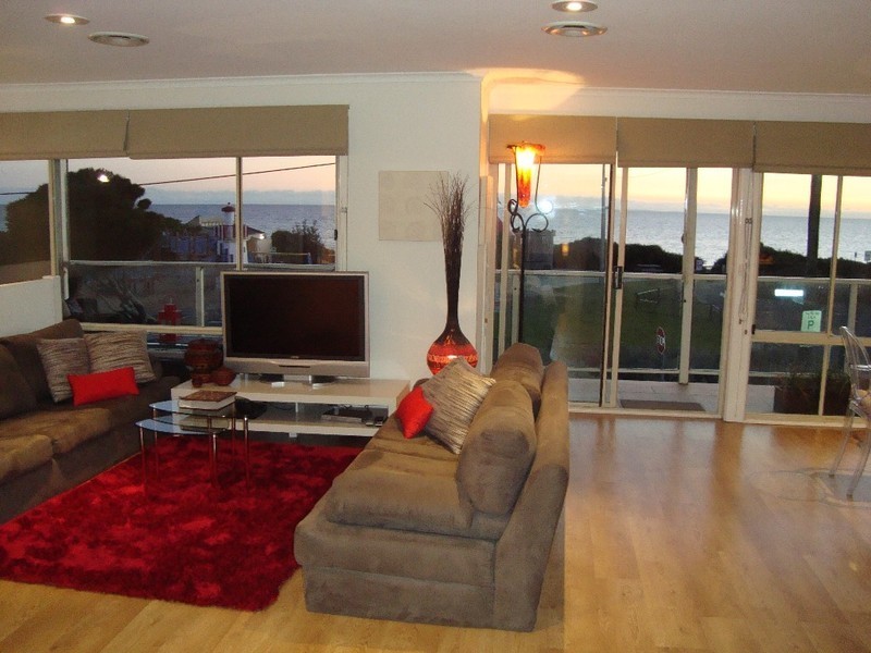 7 Camp Street, Chelsea VIC 3196