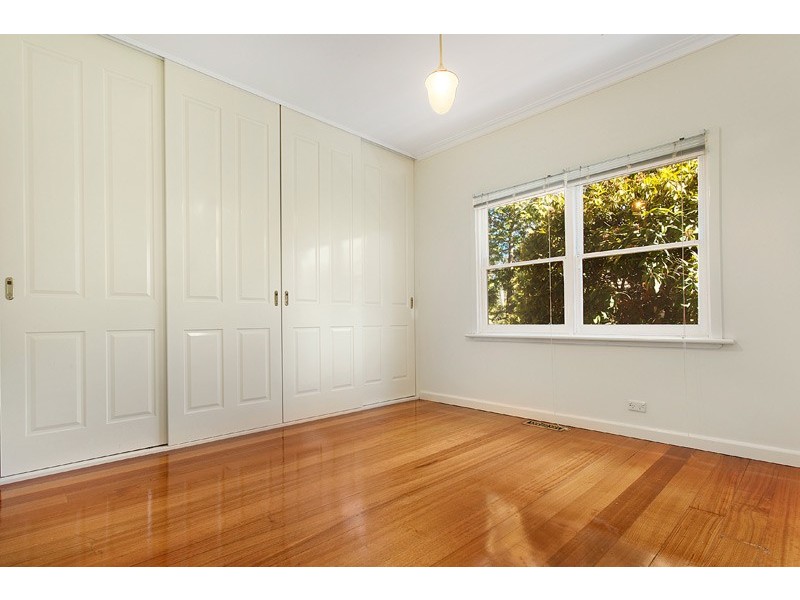 26 Nymph Street, Mitcham VIC 3132