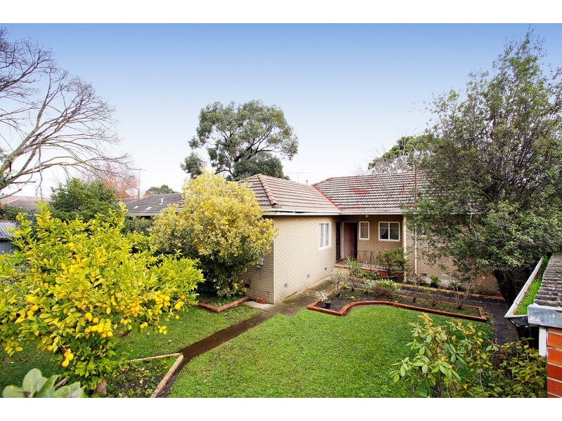 1 Norway Avenue, Blackburn VIC 3130