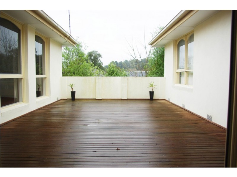 1/7 Aringa Court, Ferntree Gully VIC 3156