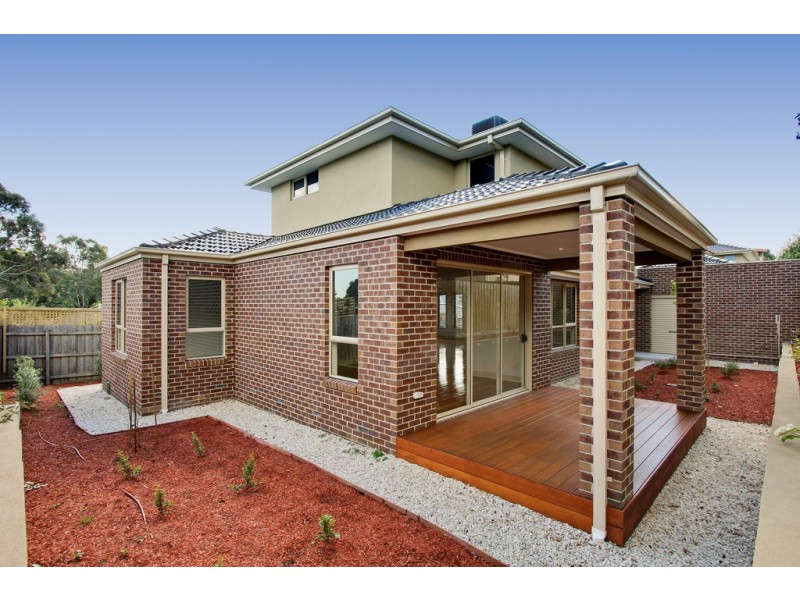 2/2 Marshall Avenue, Doncaster VIC 3108