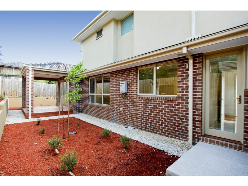 2/2 Marshall Avenue, Doncaster VIC 3108