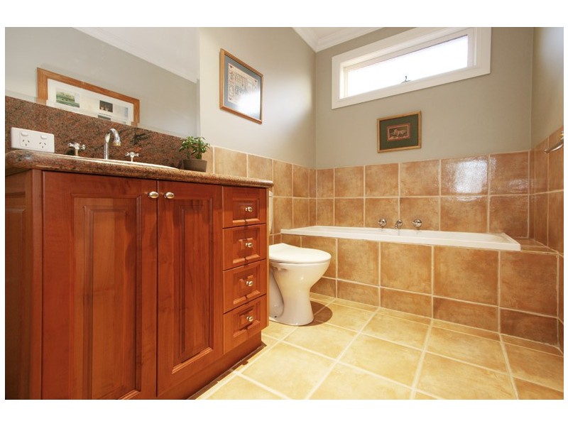 25 June Crescent, Templestowe VIC 3106