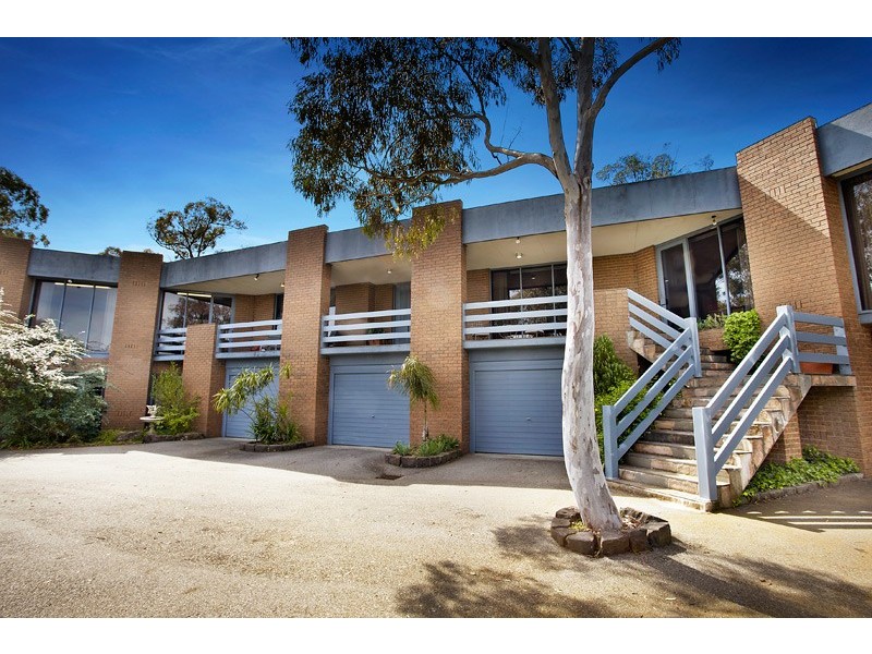 217-225 Tindals Rd, Donvale VIC 3111