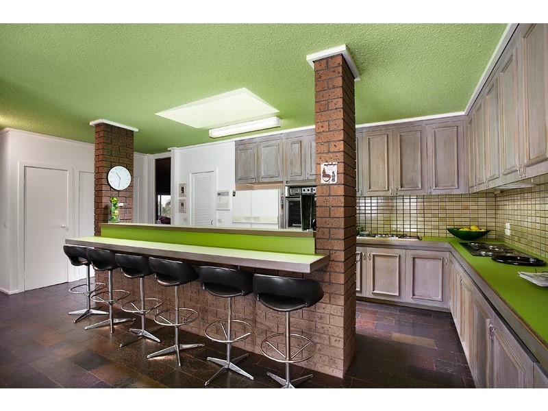 217-225 Tindals Rd, Donvale VIC 3111