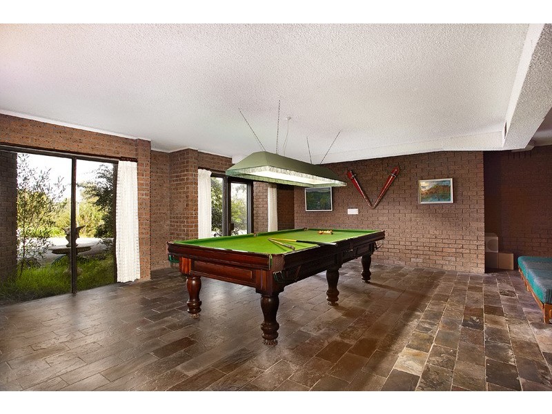 217-225 Tindals Rd, Donvale VIC 3111