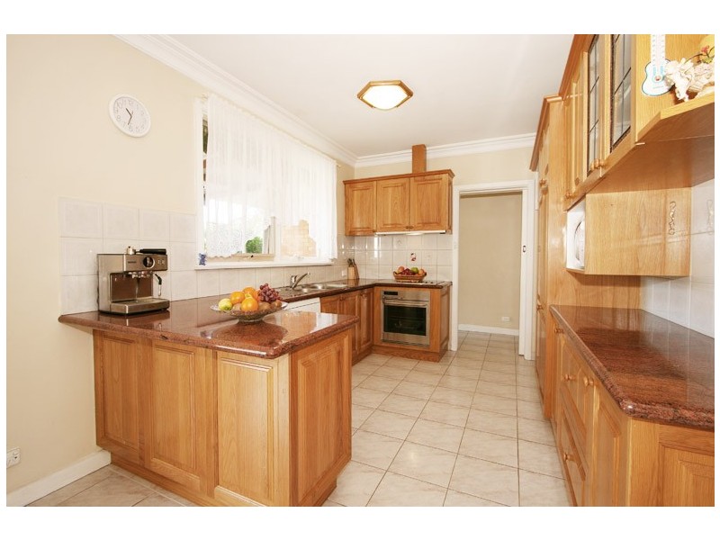 14 Shaun Avenue, Blackburn South VIC 3130