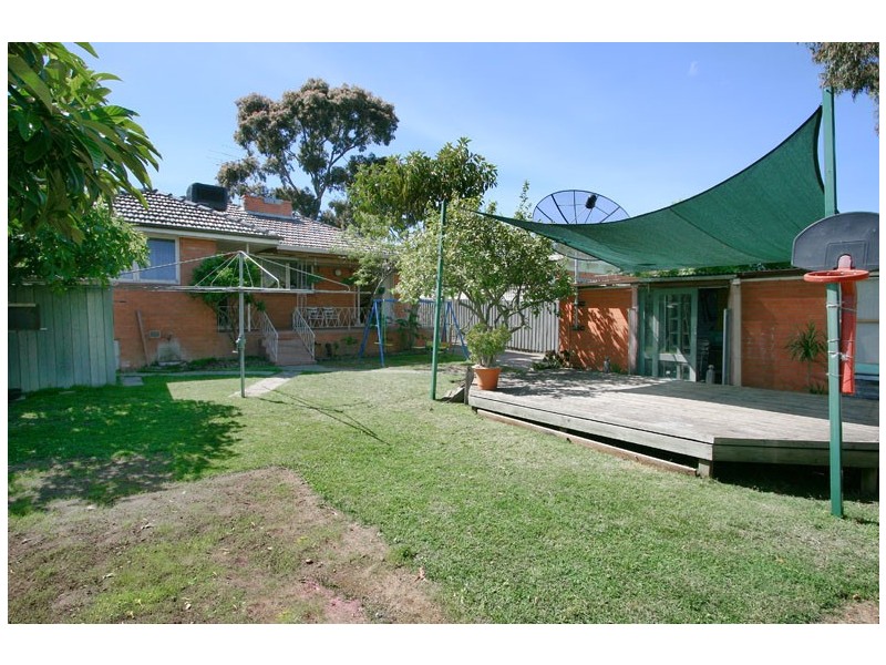 14 Shaun Avenue, Blackburn South VIC 3130