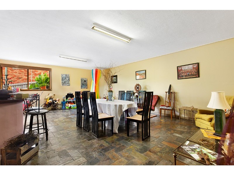 8 Pickering Place, Doncaster East VIC 3109