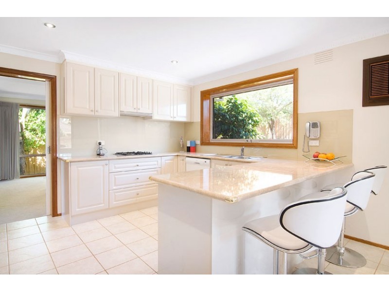 32 Santa Rosa Boulevard, Doncaster East VIC 3109