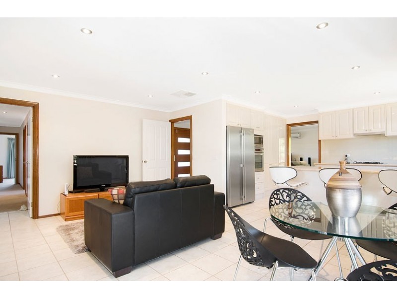 32 Santa Rosa Boulevard, Doncaster East VIC 3109