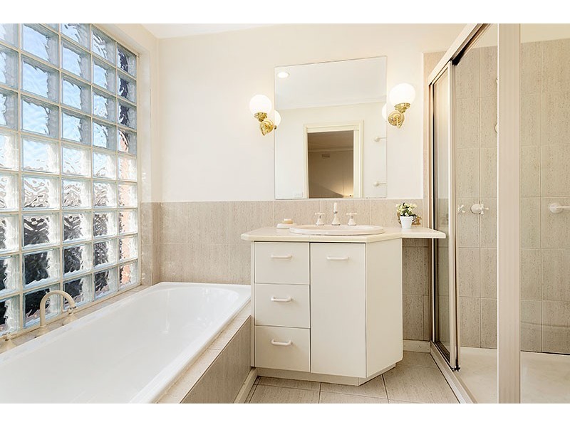 19 Cumberland Court, Forest Hill VIC 3131