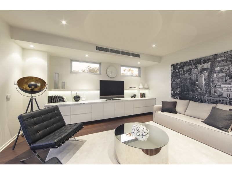 22 Wembley Gardens, Donvale VIC 3111