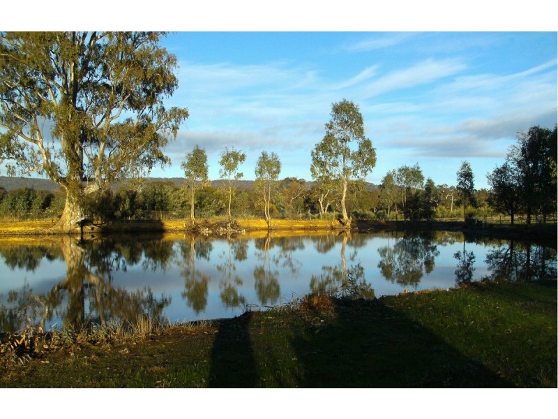 3450 Sunraysia Highway, Stuart Mill VIC 3478