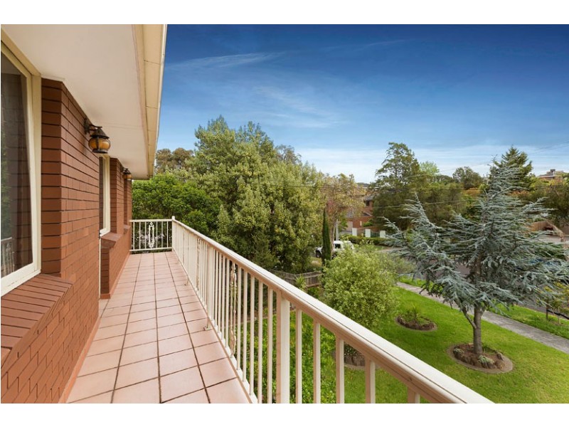 16 Yarraleen Pl, Bulleen VIC 3105