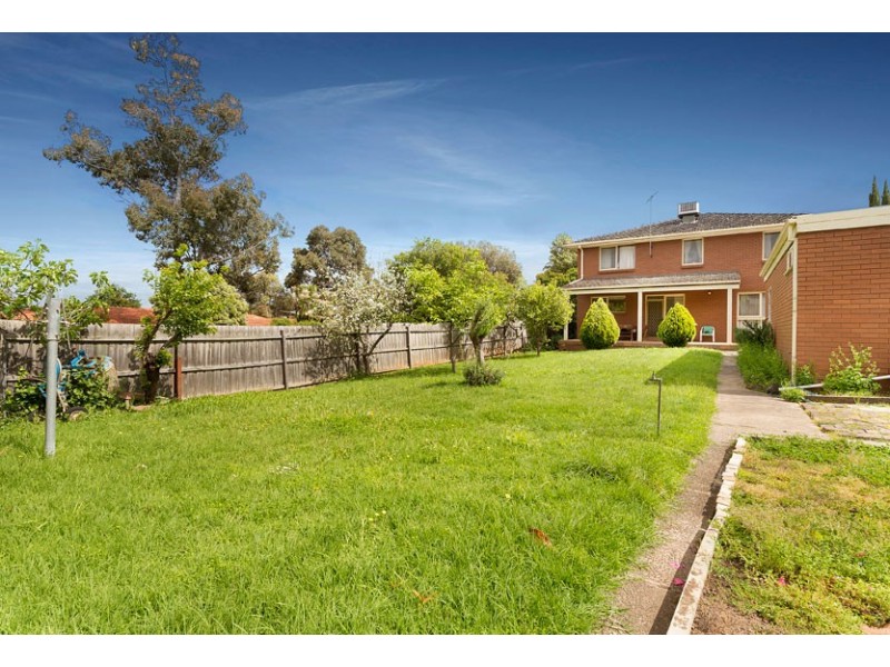 16 Yarraleen Pl, Bulleen VIC 3105