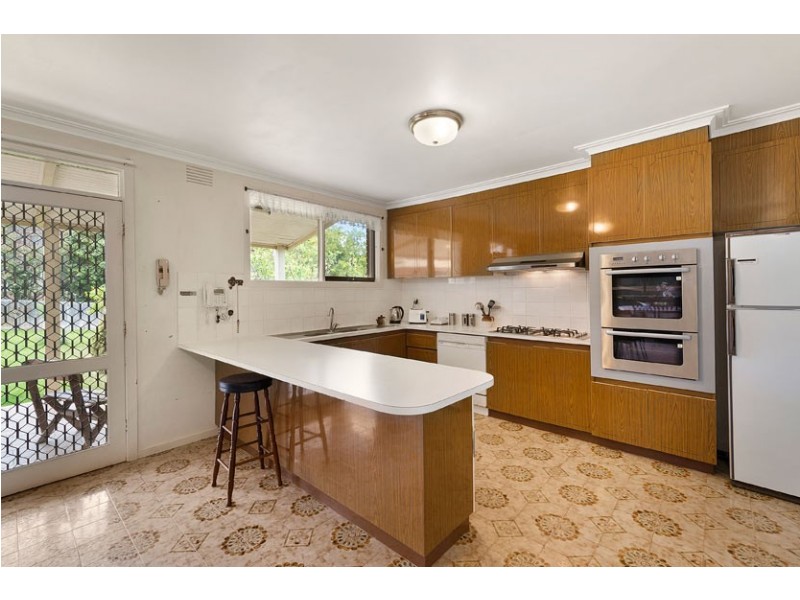 16 Yarraleen Pl, Bulleen VIC 3105