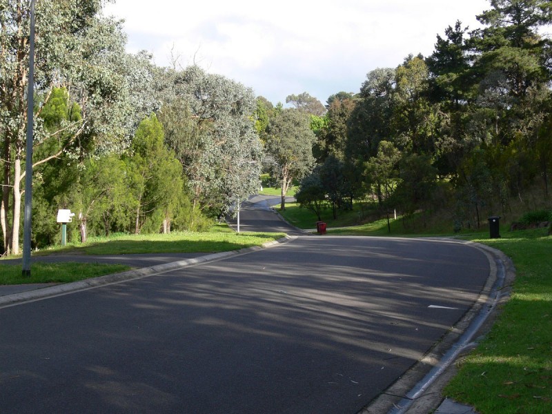 18 Harris Road, Donvale VIC 3111