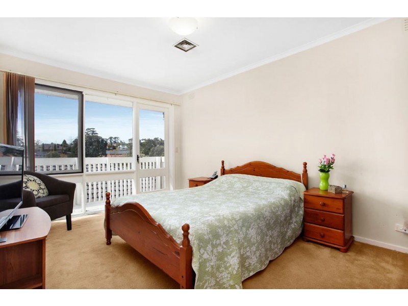 1/28 Snow Gum Road, Doncaster East VIC 3109