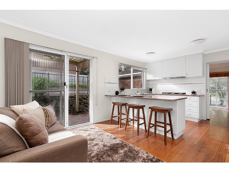 15 White Way, Bulleen VIC 3105