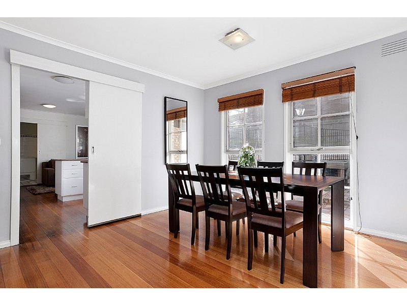 15 White Way, Bulleen VIC 3105