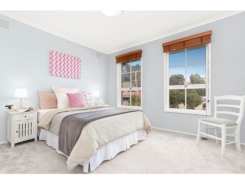 15 White Way, Bulleen VIC 3105