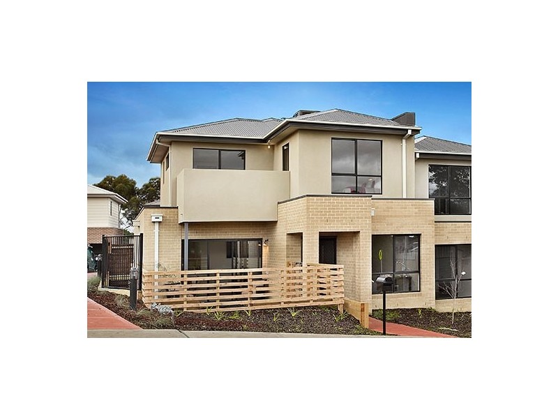 2/1 Eastway Avenue, Donvale VIC 3111