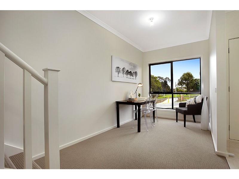 2/1 Eastway Avenue, Donvale VIC 3111