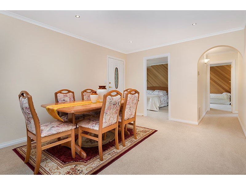 8 Ellen Road, Mooroolbark VIC 3138