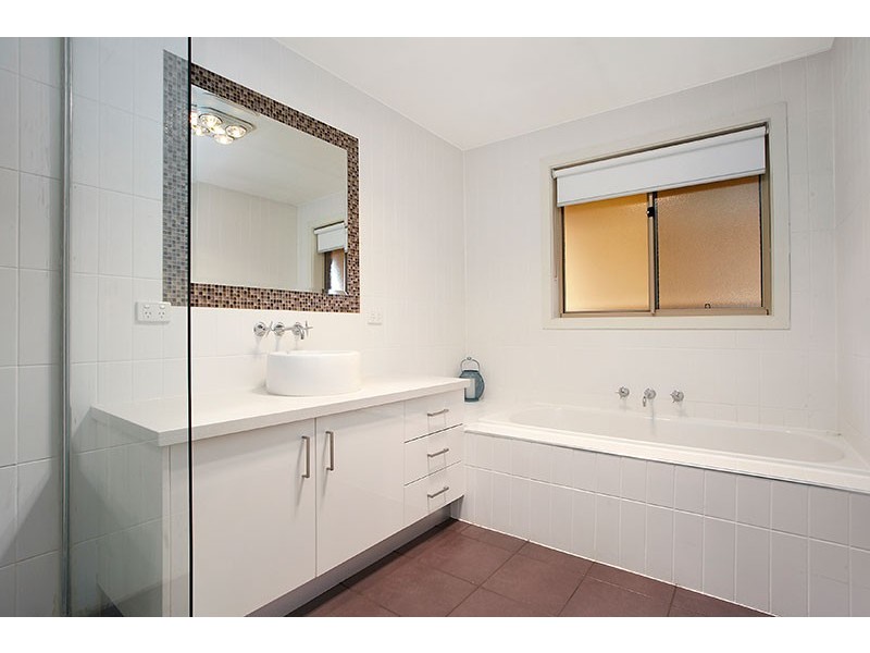 1/35 Rose Avenue, Bulleen VIC 3105