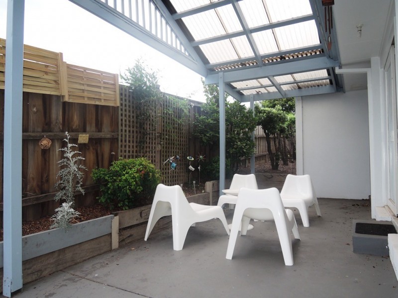 2/1 Braeside Drive, Doncaster VIC 3108