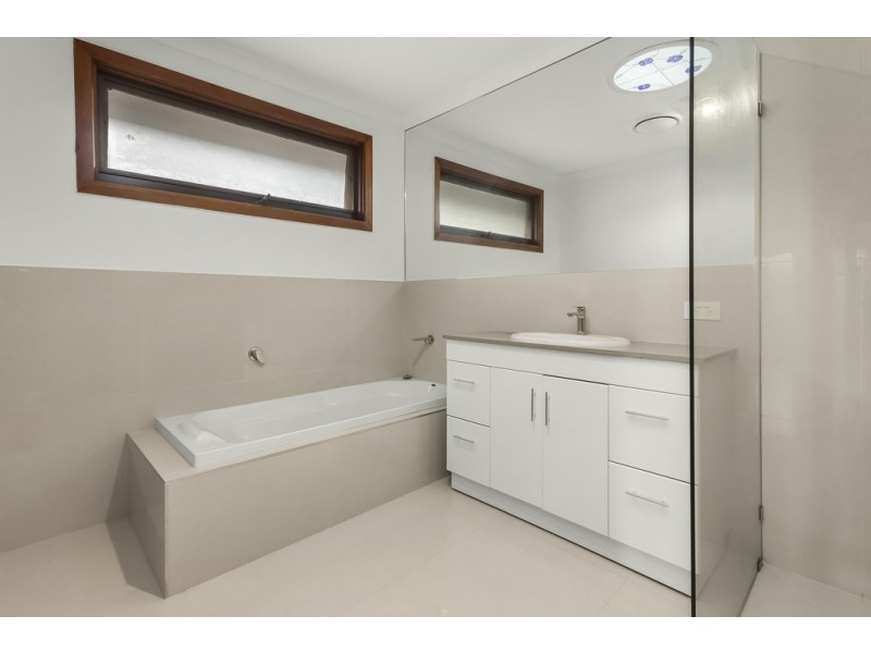 5 Reddan Court, Doncaster VIC 3108