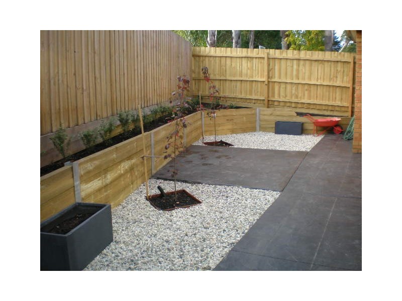 2/23 Bowen Road, Doncaster East VIC 3109