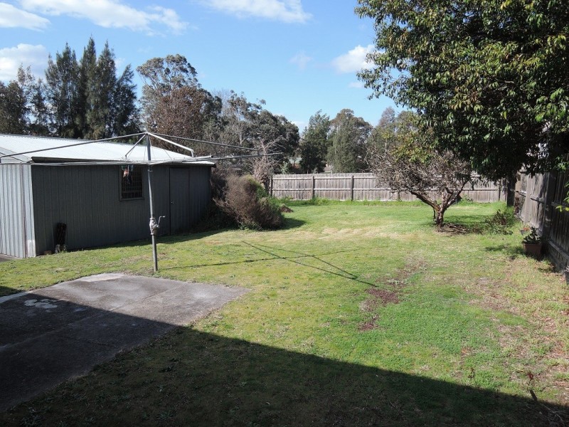 9 Elder Street, Blackburn VIC 3130