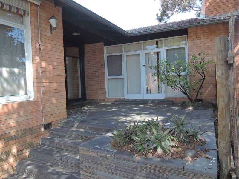 25 Montgomery Place, Bulleen VIC 3105