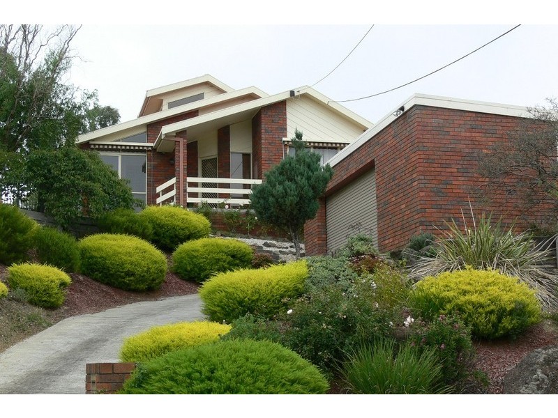 5 Delatite Court, Warranwood VIC 3134
