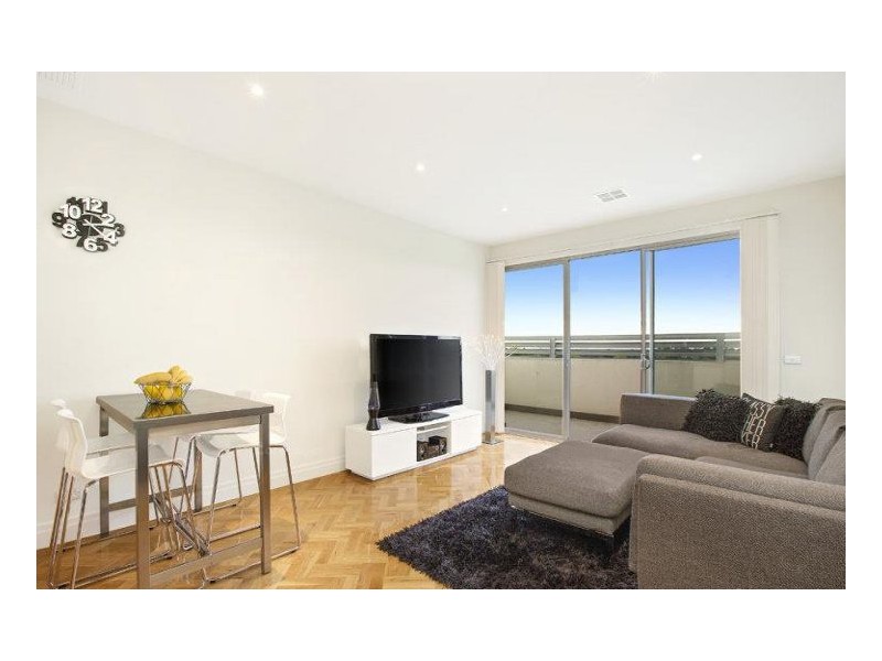 18/885-889 Doncaster Road, Doncaster East VIC 3109