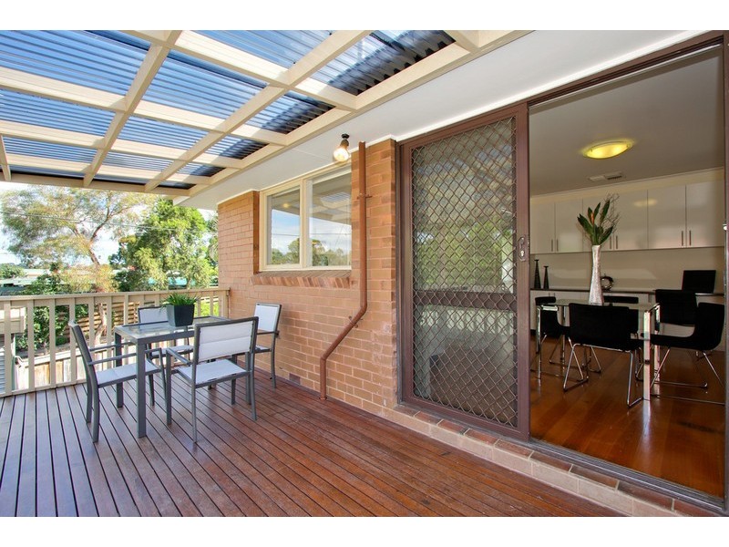 6 Peter Street, Doncaster East VIC 3109