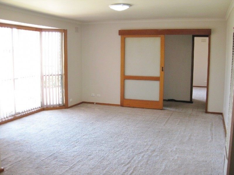 2/746 Elgar Road, Doncaster VIC 3108