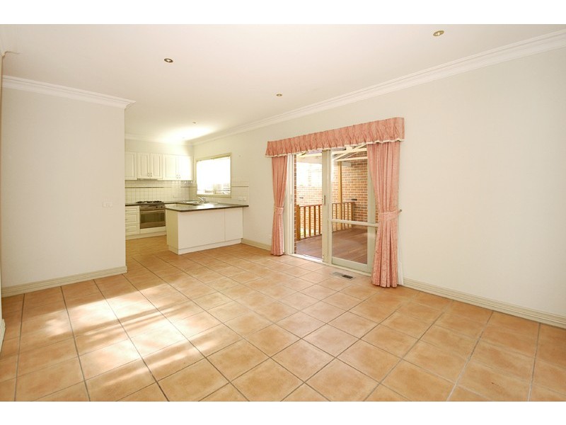 1 Derwent Street, Box Hill VIC 3128