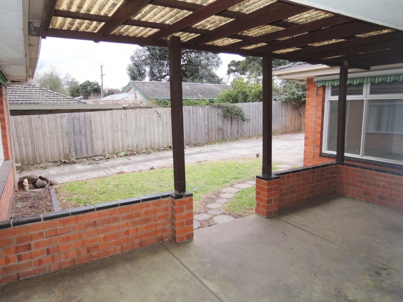 1 Creswick Street, Donvale VIC 3111