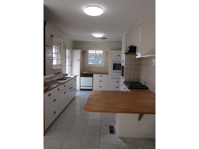 172 Blackburn Road, Doncaster East VIC 3109