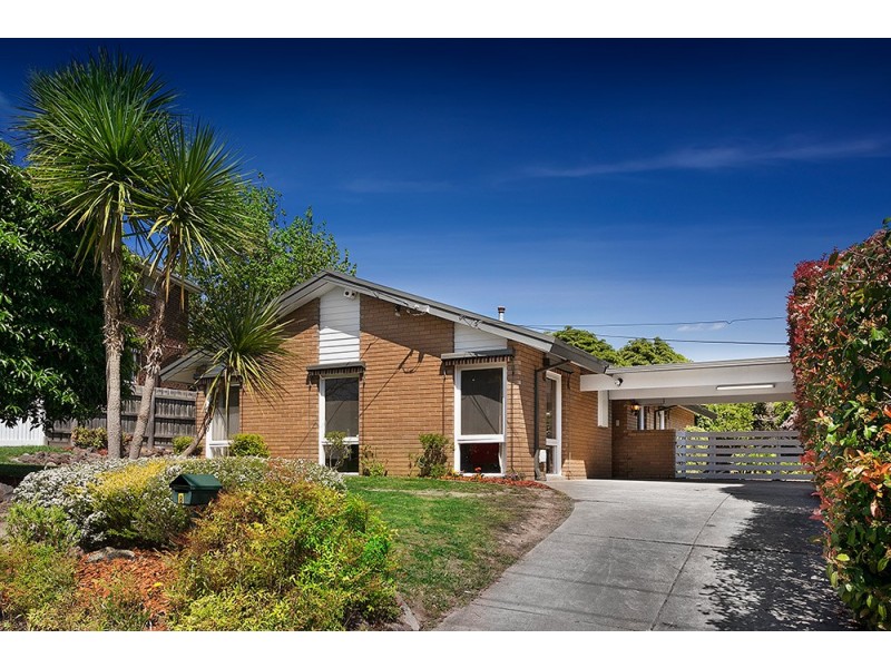8 Canopus Drive, Doncaster East VIC 3109